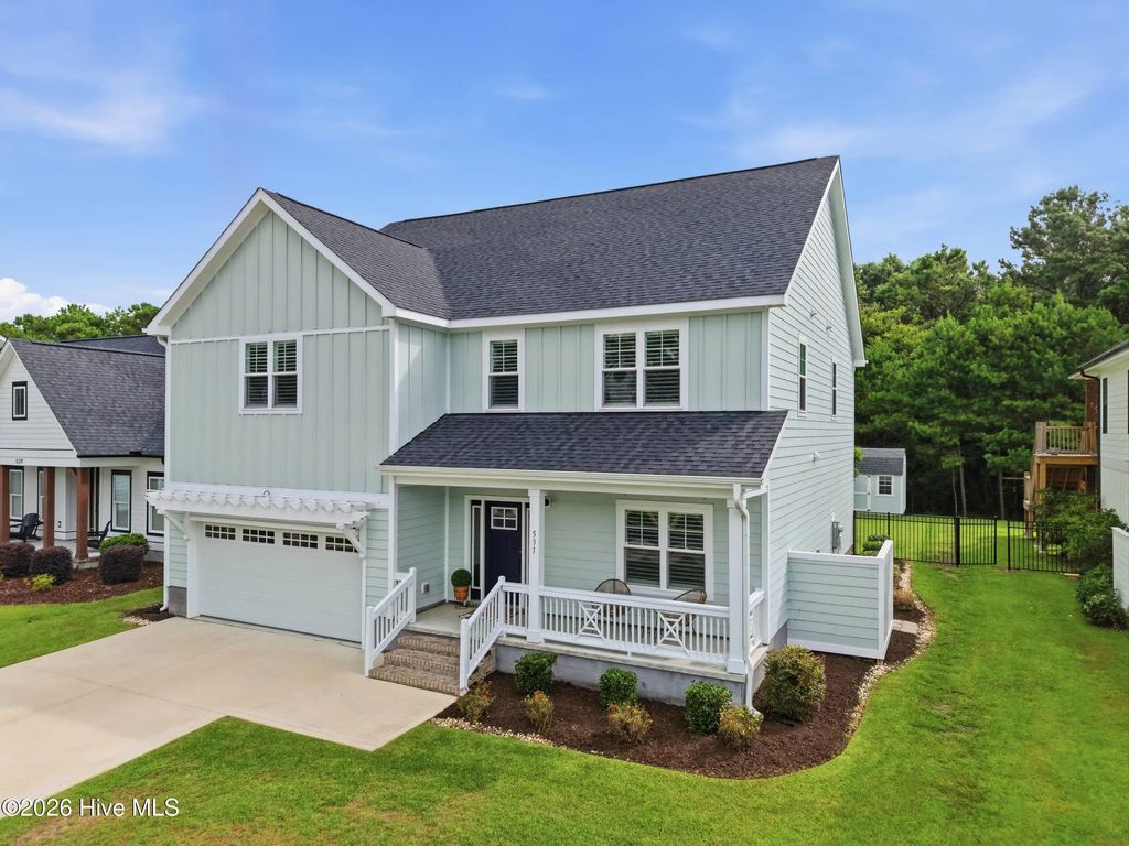 531 Moss Lake Lane, Holly Ridge