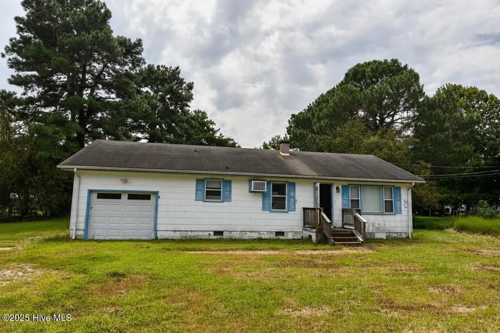 2209 W Main Street Ext, Elizabeth City