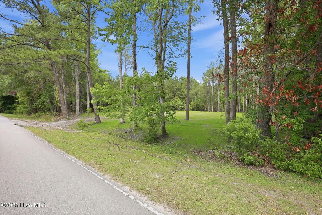 161 Trent Shores Drive, New Bern