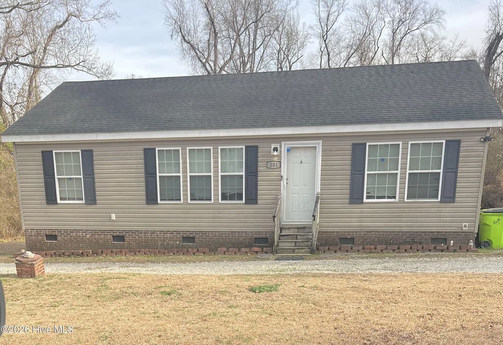 101 Gray Road, Havelock