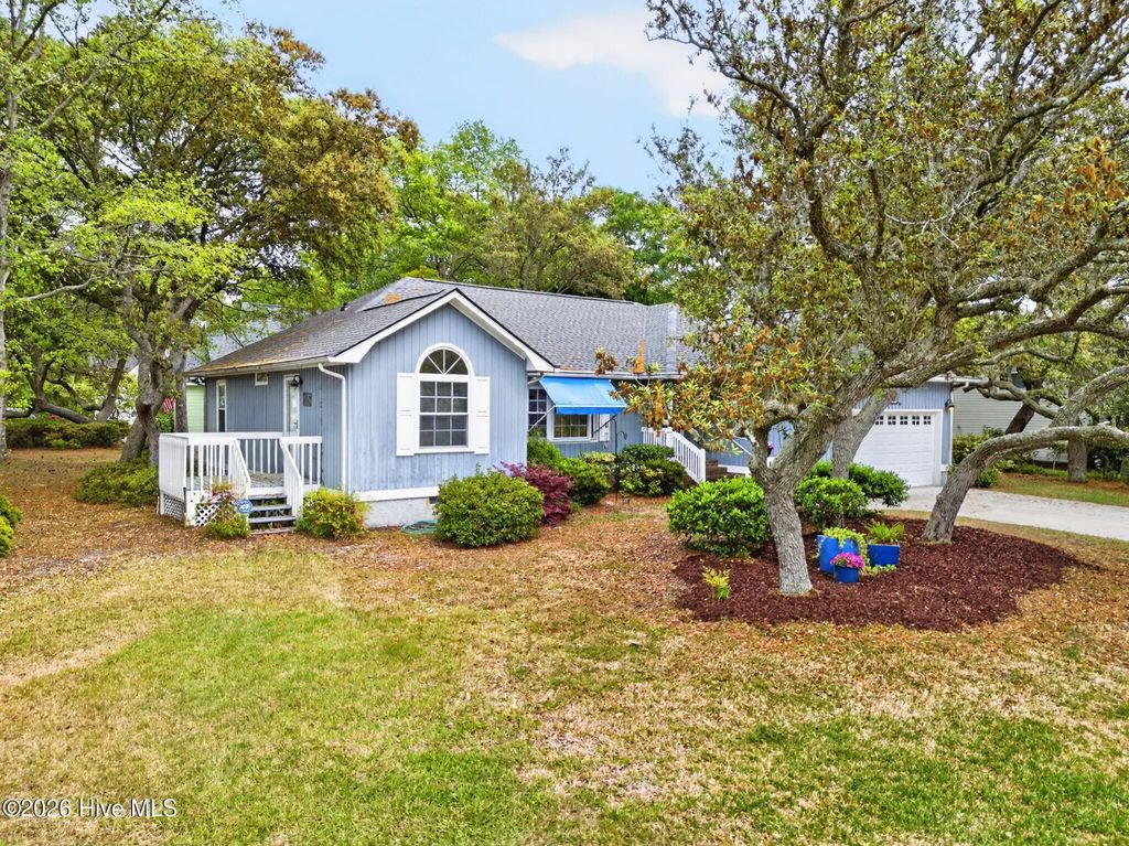 1734 Sandalwood Drive Sw, Ocean Isle Beach