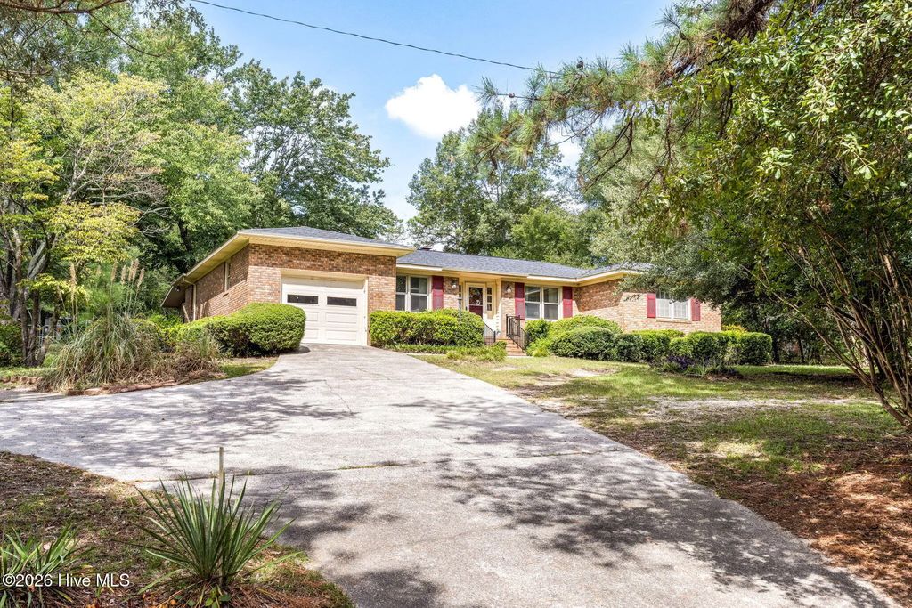 619 Cherokee Drive, North Augusta
