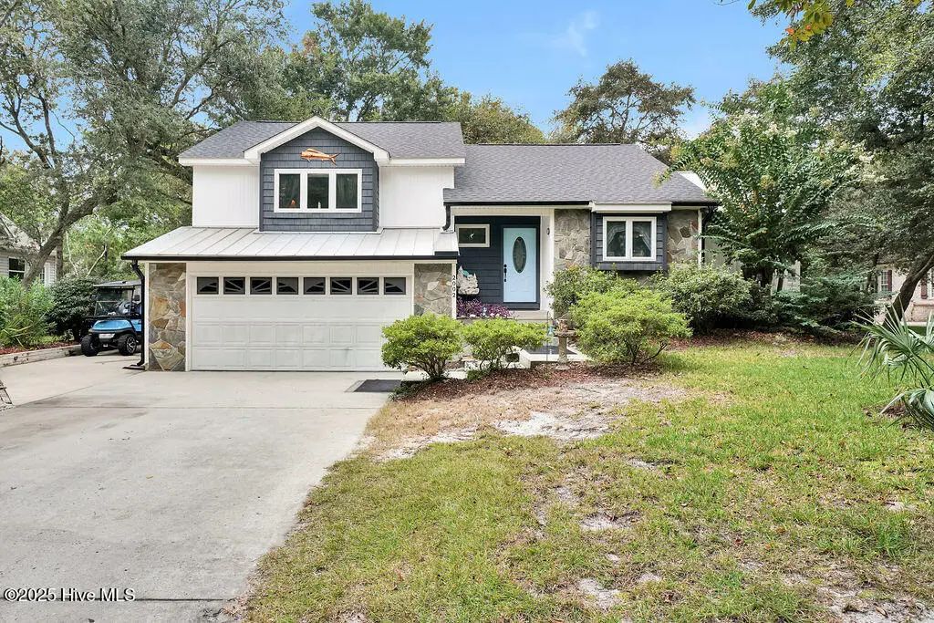 2002 Petes Camp Drive, Southport