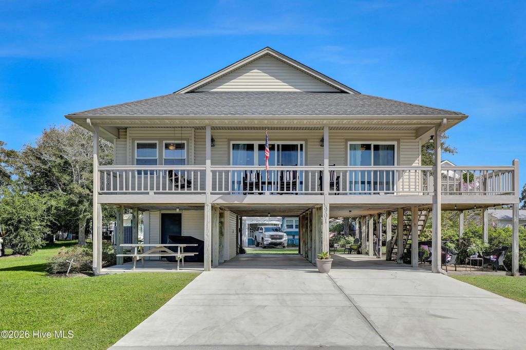 901 Spot Lane, Holly Ridge