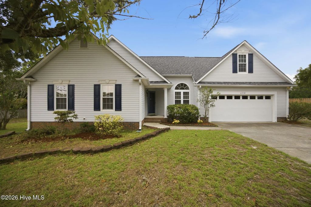 6318 Standsberry Lane, Wilmington