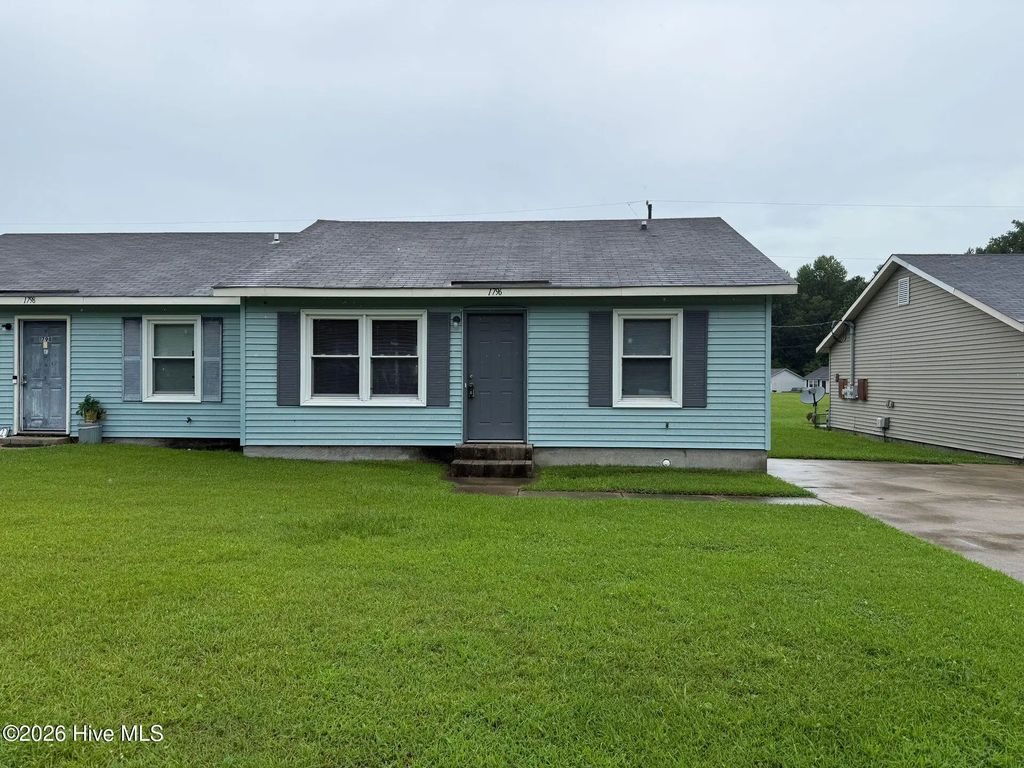 1796 Burgaw Highway, Jacksonville