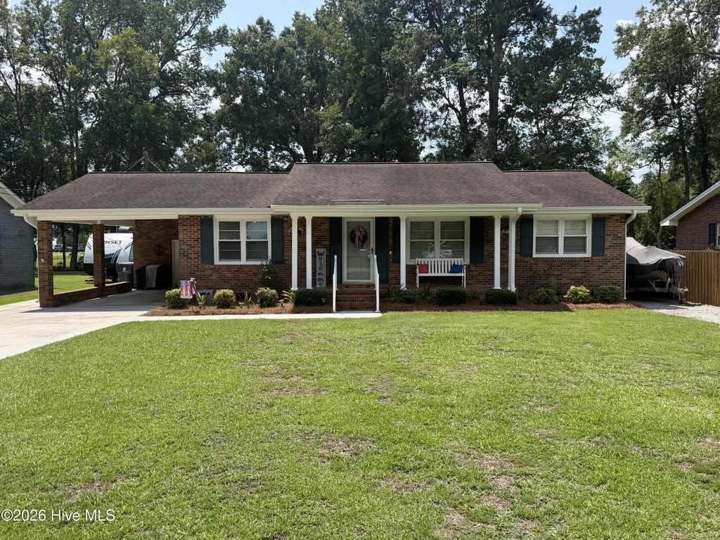 209 Nancy Street, Lake Waccamaw