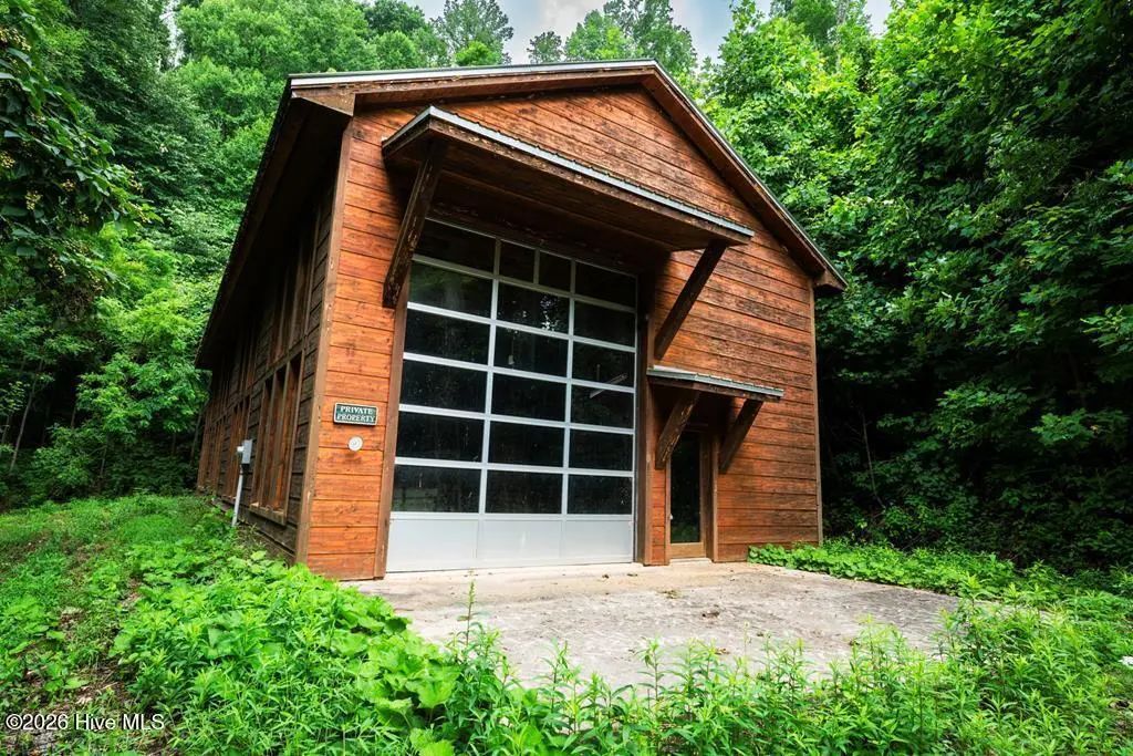 235 Rios Drive, Bryson City