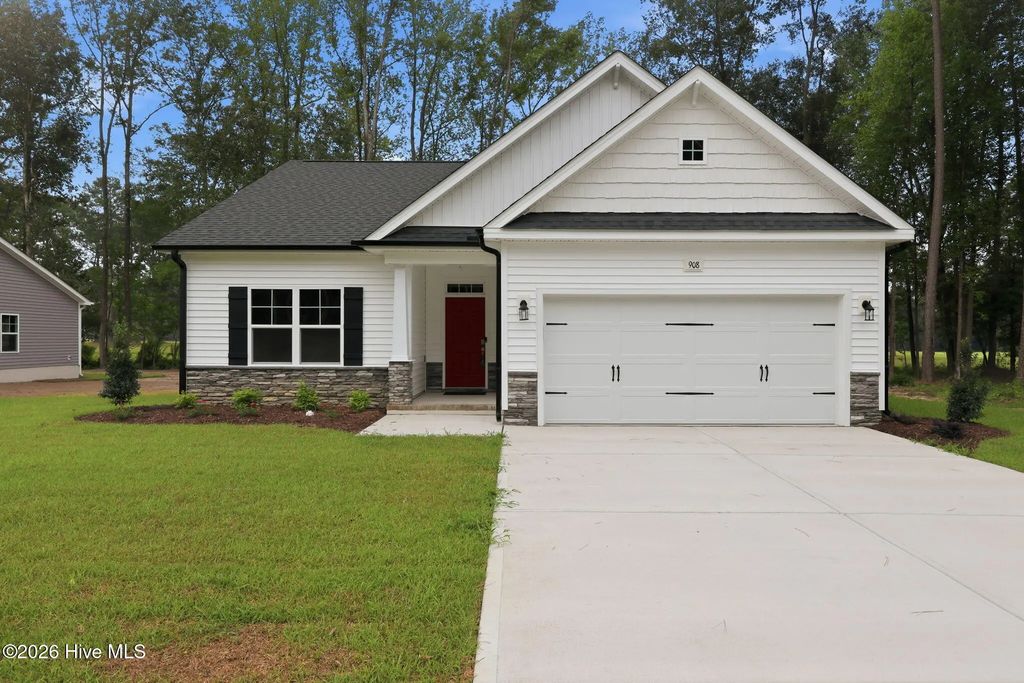 908 Rialto Lane, Ayden