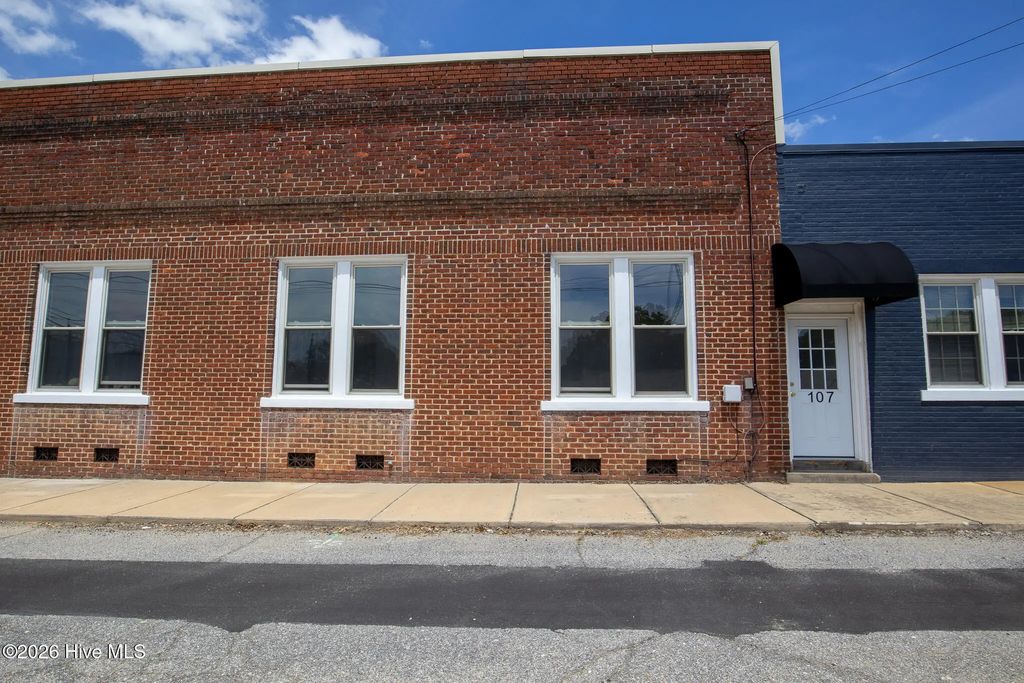 107 E Bunn Lane, Spring Hope
