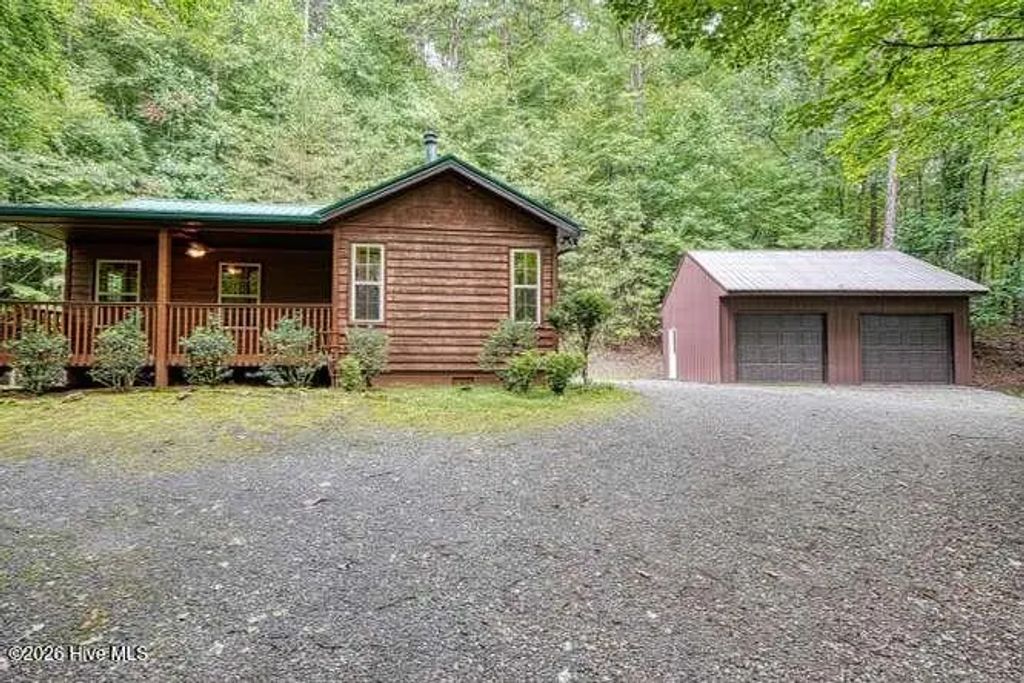 73 Sargent Drive, Murphy