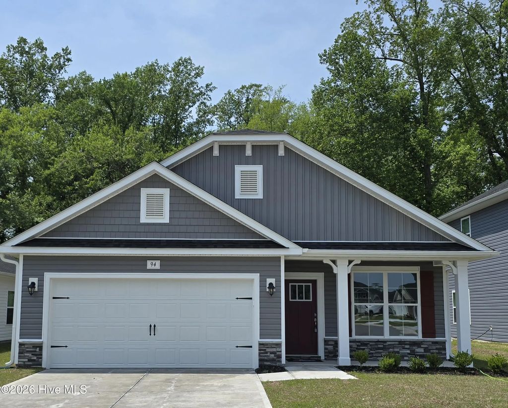 204 Shoal Lane, New Bern