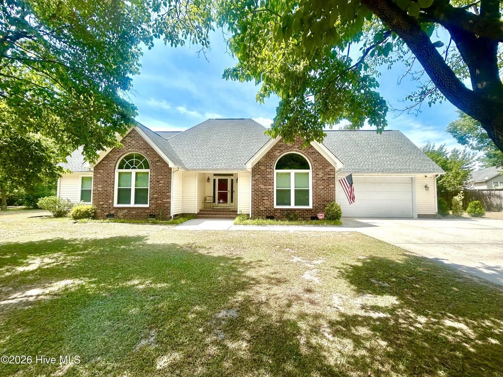 12681 Fawn Circle, Laurinburg