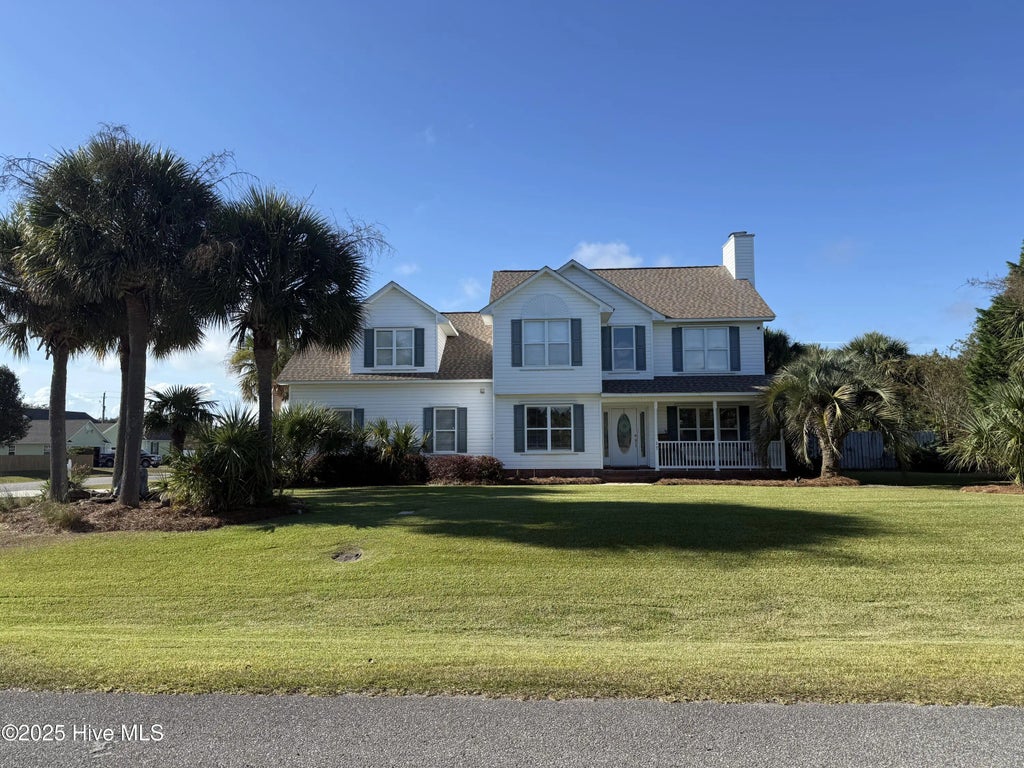 17 E Brenda Lee Drive, Hampstead