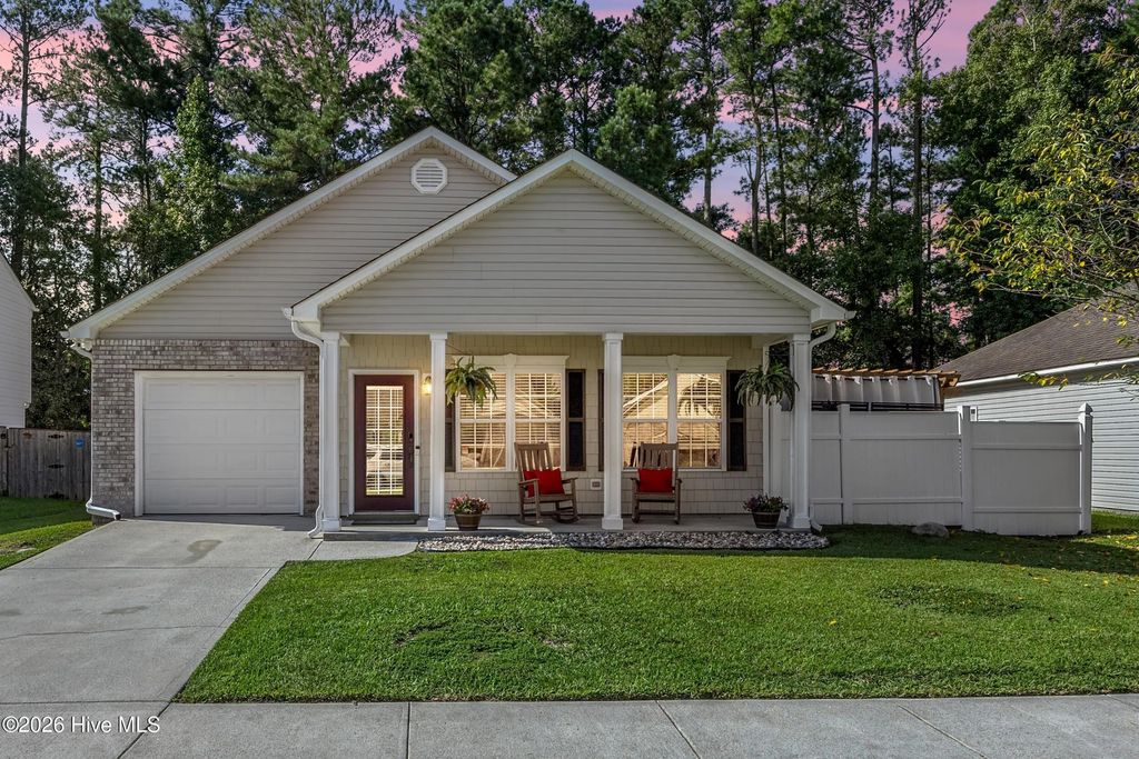 1023 Lake Jones Road, Leland