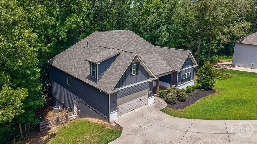 1235 Shiva Boulevard, Winder