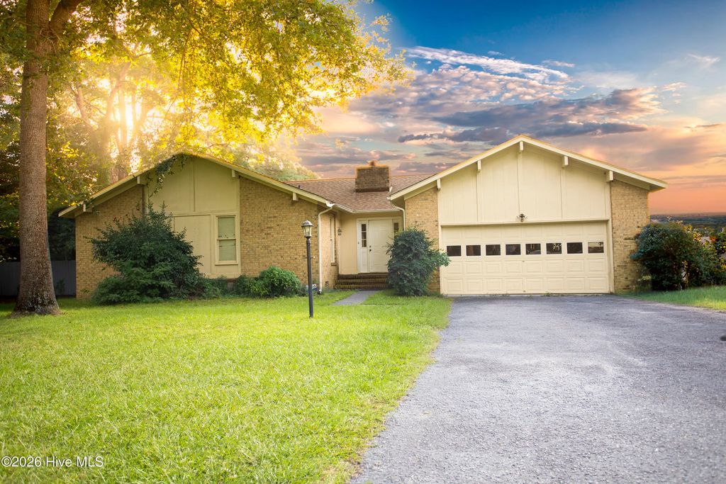 1504 Darby Place, Goldsboro