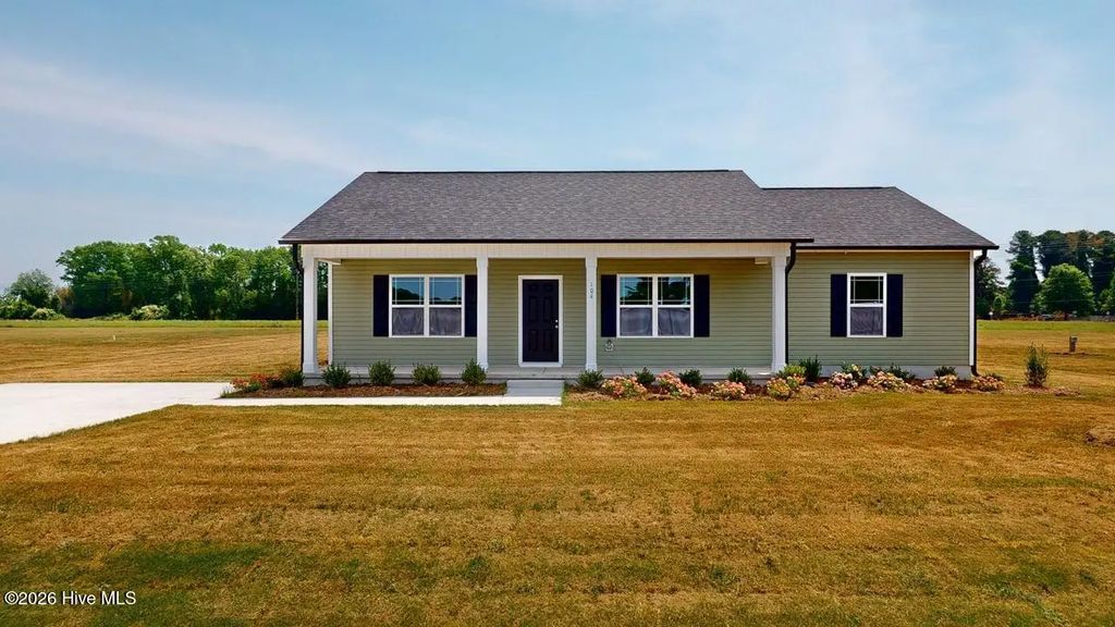 104 Kendall Farms Drive, Goldsboro