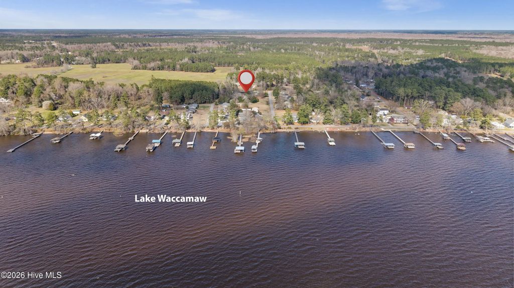 N/A, Lake Waccamaw