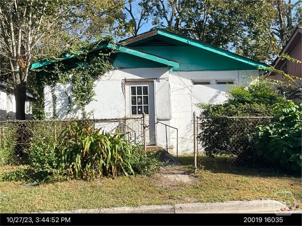 218 Ferrill Street, Savannah