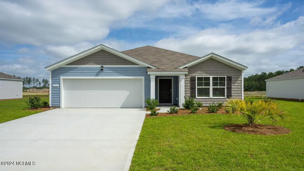 163 Ashworth Drive, Tabor City