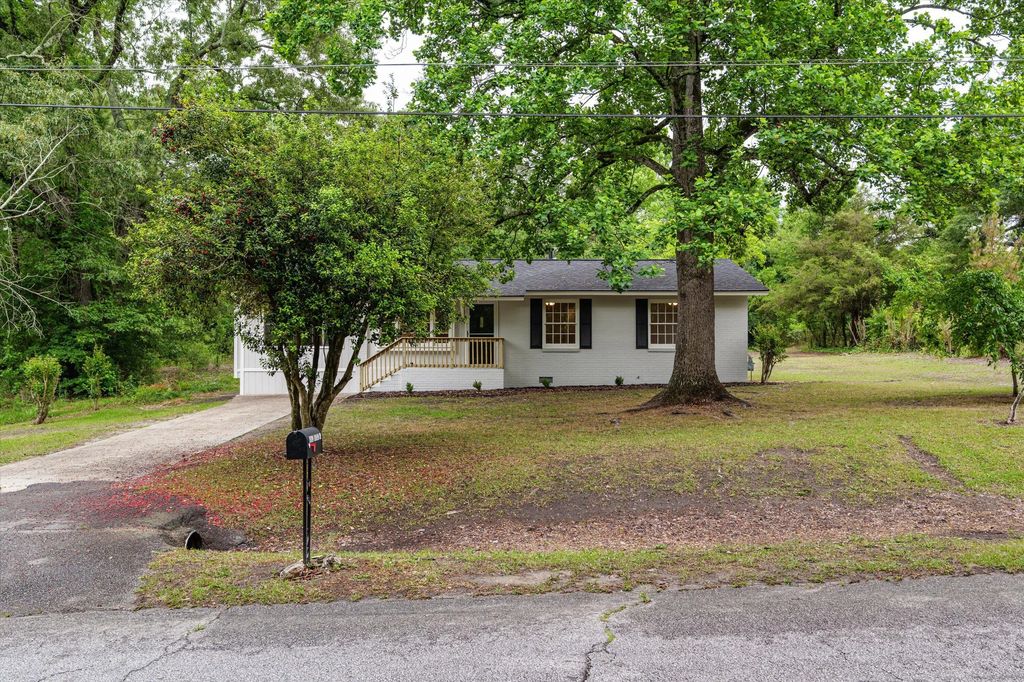 3912 Debra Street, Richmond