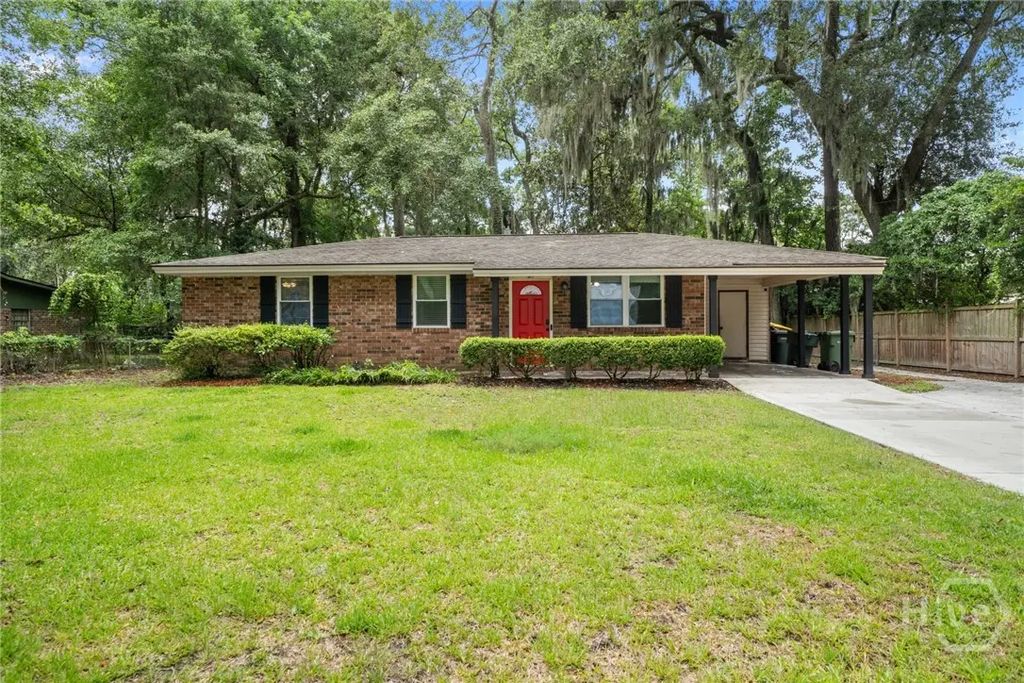 527 Red Oak Drive, Savannah