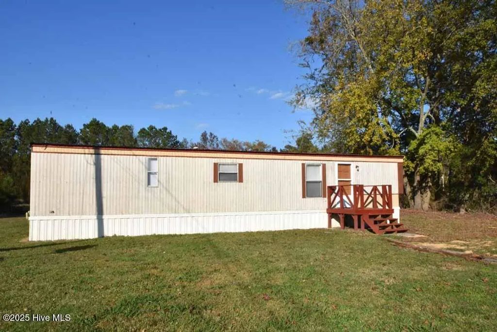 1411 Diamond Lane, Greenville