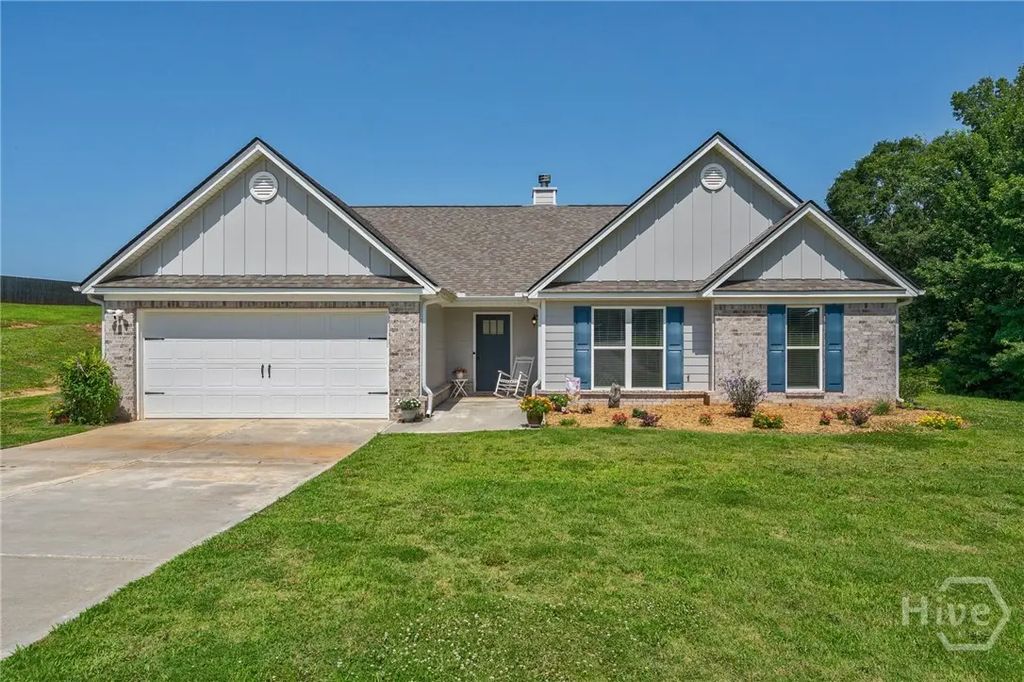 327 Skyview Drive, Winterville