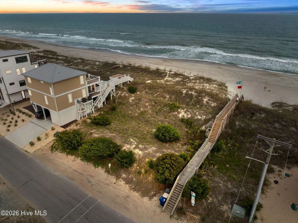 Lot Ocean Boulevard, Topsail Beach
