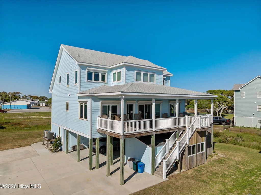 117 Sandfiddler Lane, Harkers Island
