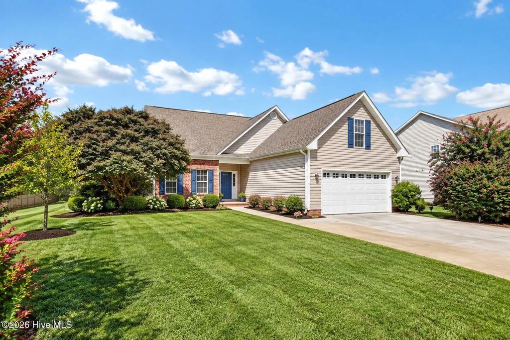 6319 Shire Lane, Wilmington