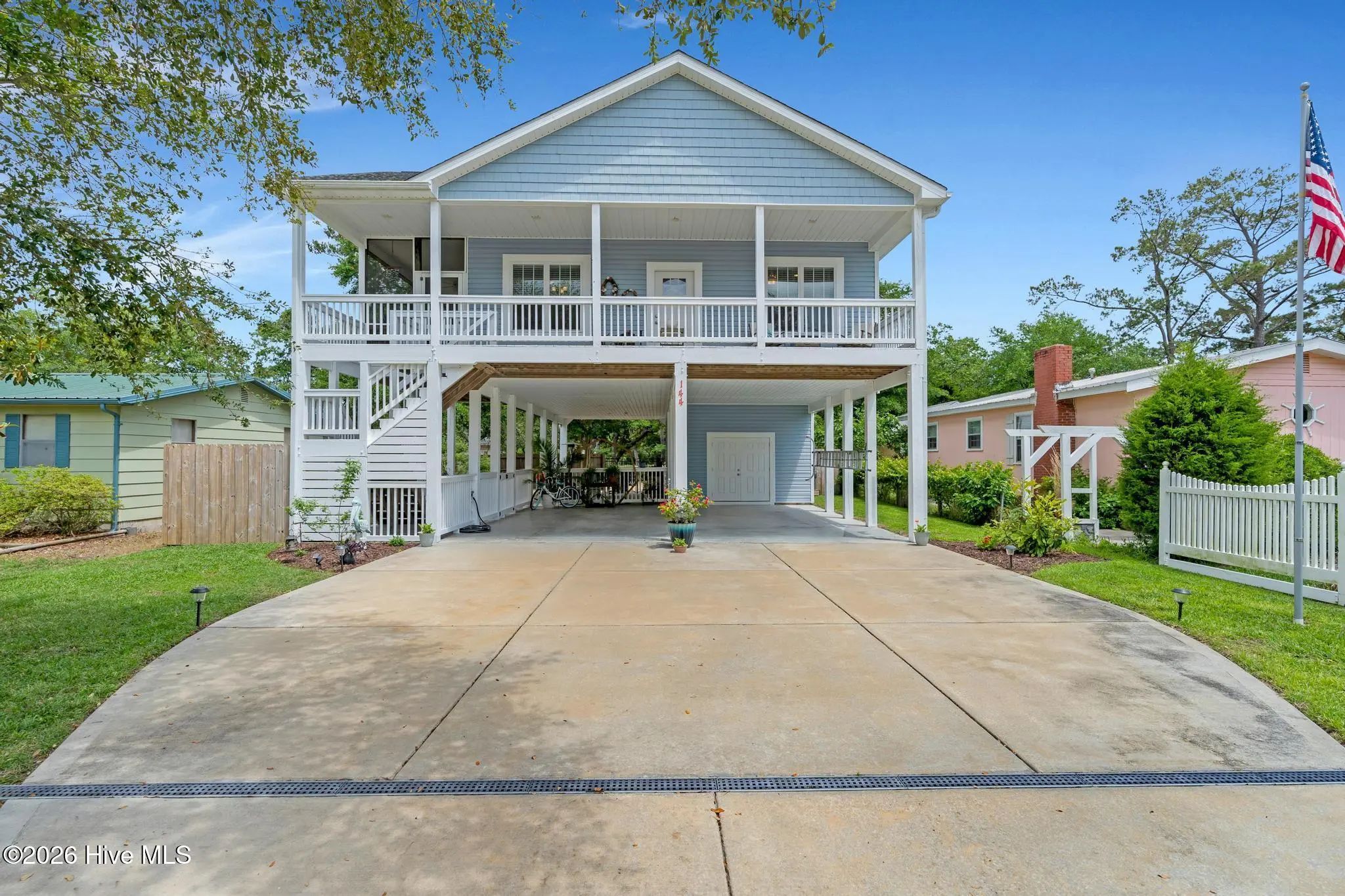 144 Nw 7th Street, Oak Island
