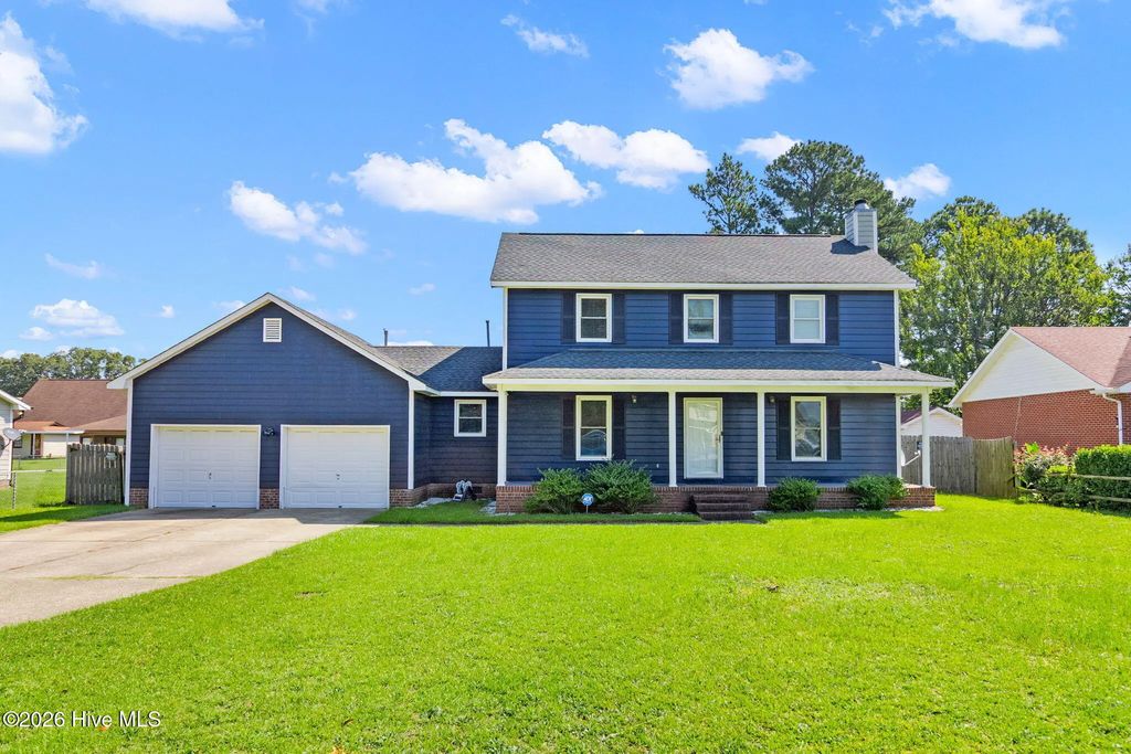 1795 Hampton Oaks Drive, Fayetteville