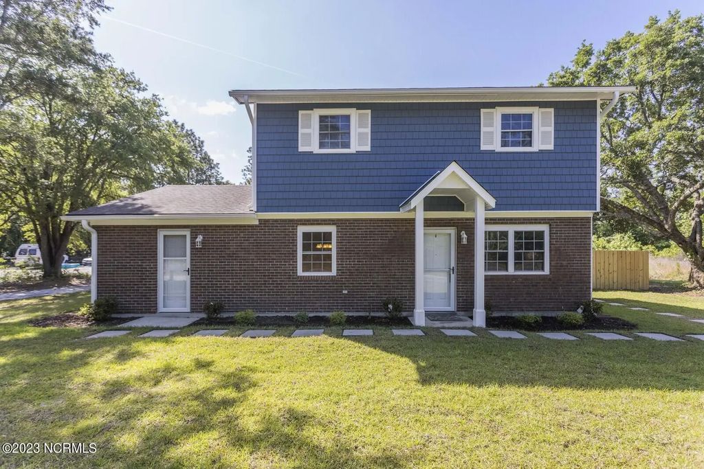 125 W B And S Road, Leland