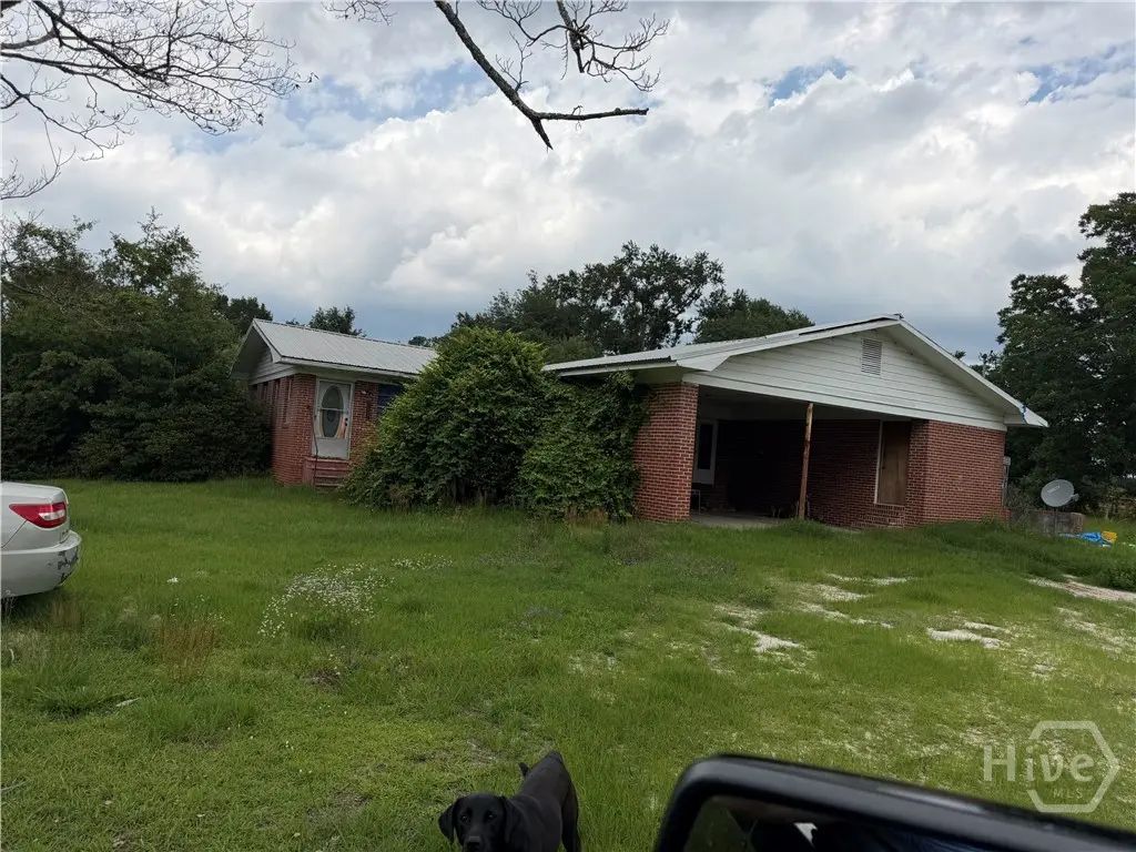 1033 S Hwy 1, Swainsboro