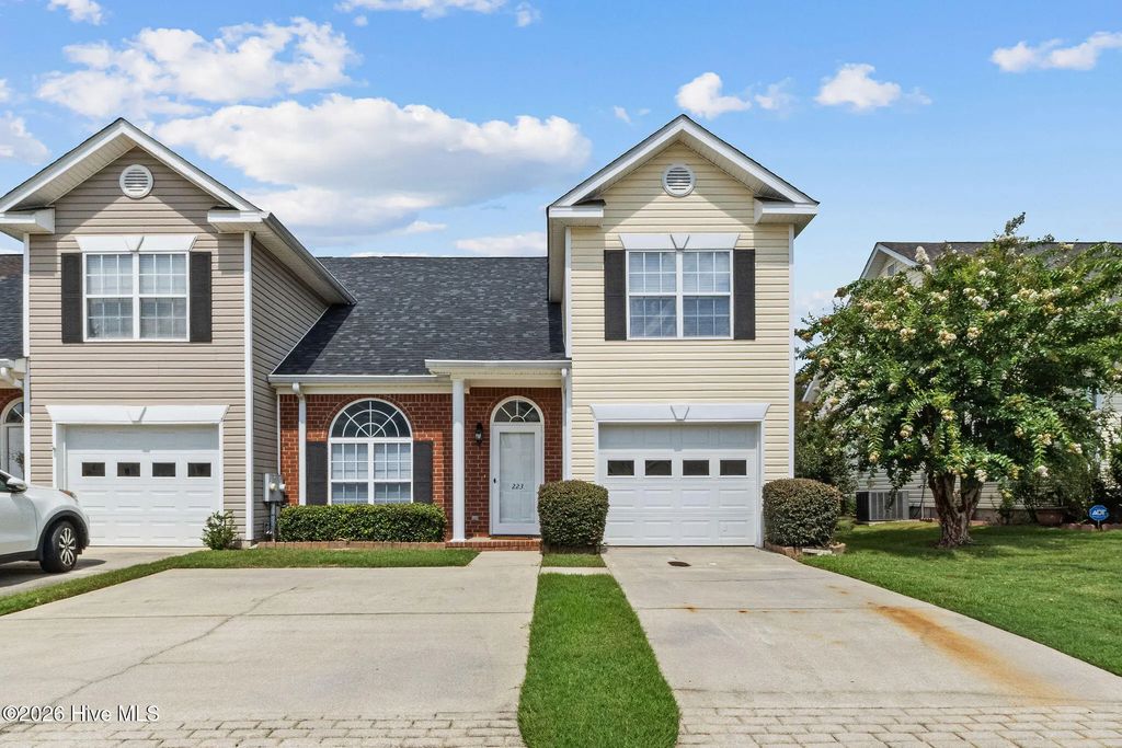 223 Nicklaus Court, Columbia