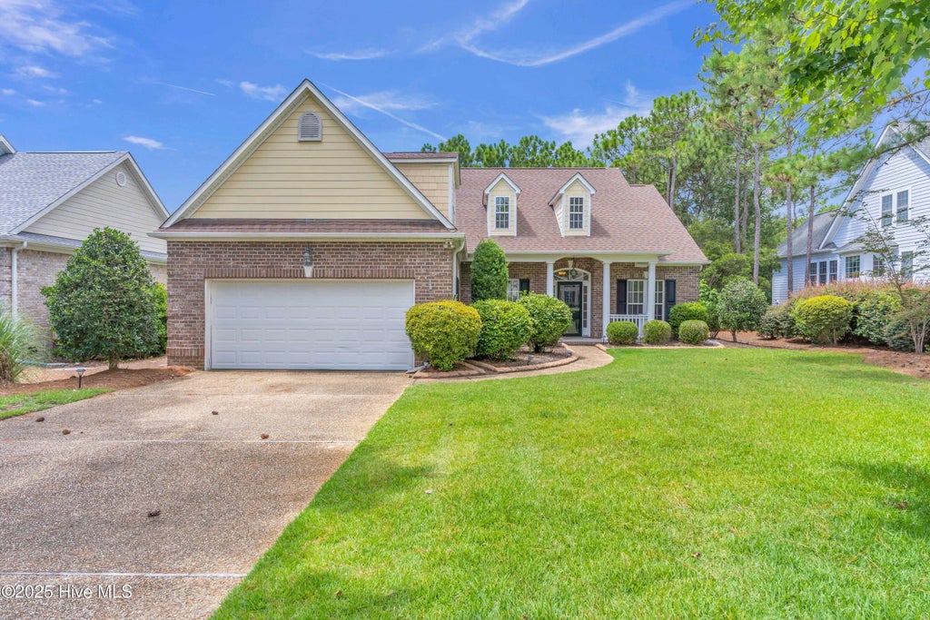 2904 Legends Drive, Southport