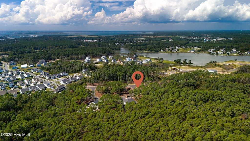 502 Freedom Park Road, Beaufort