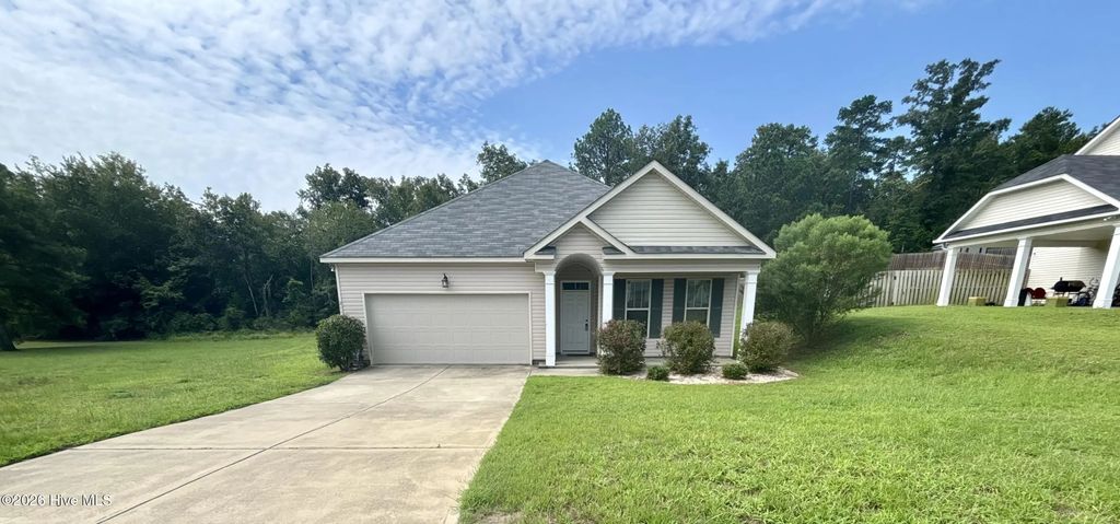 214 Mcduffie Circle, Edgefield
