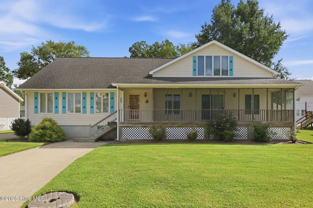 463 E Water Street, Belhaven