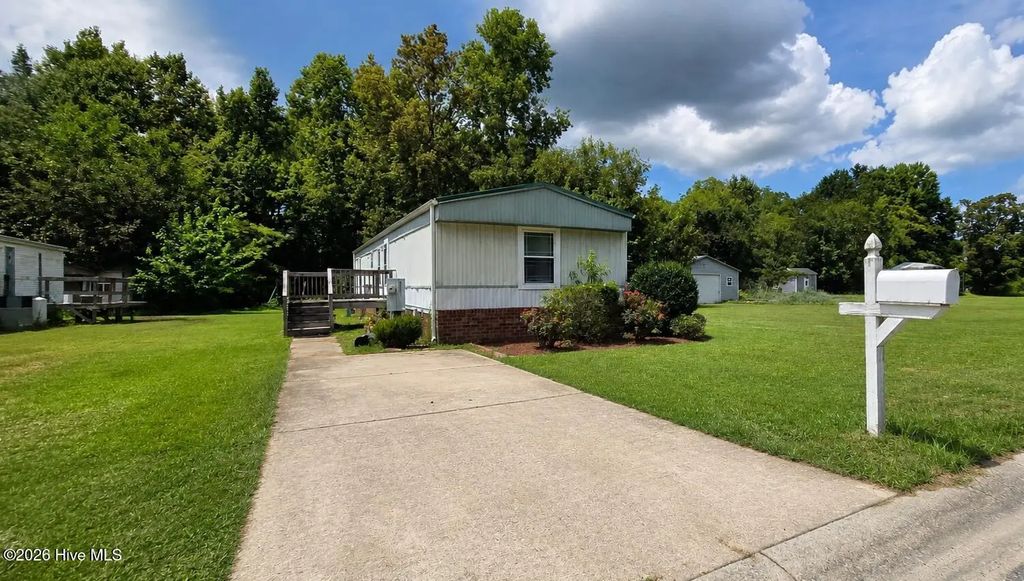 5930 Hibernia Drive, Grifton