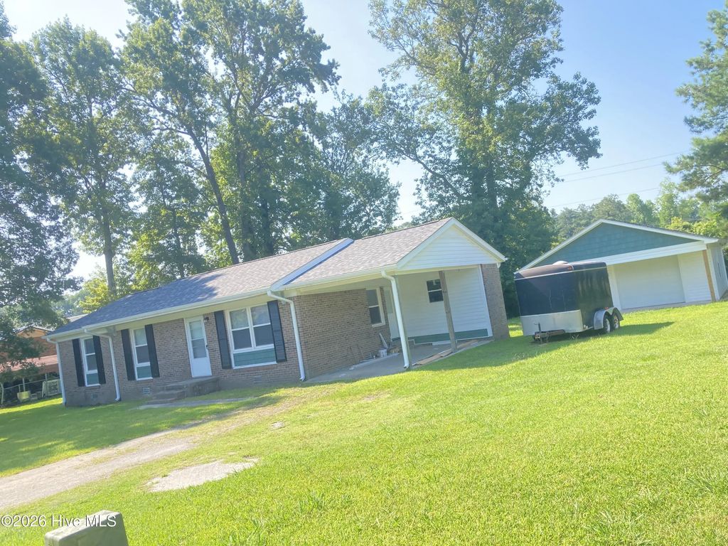 1403 Mockingbird Lane, New Bern
