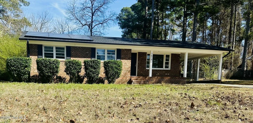 7619 Decatur Drive, Fayetteville