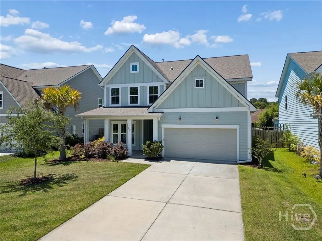 127 Canter Court, Savannah
