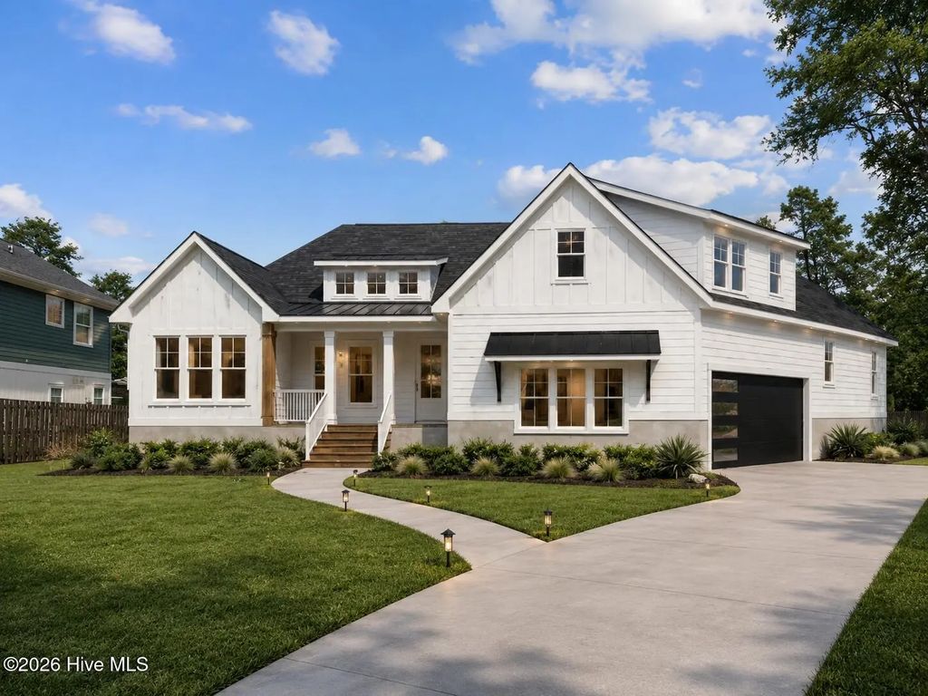101 Reef Road, Carolina Beach