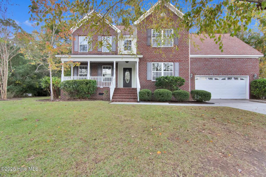 102 Huntington Court, Jacksonville