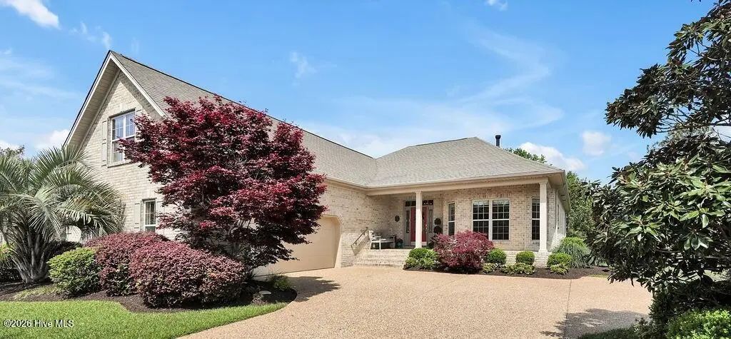 1069 Leesburg Drive, Leland