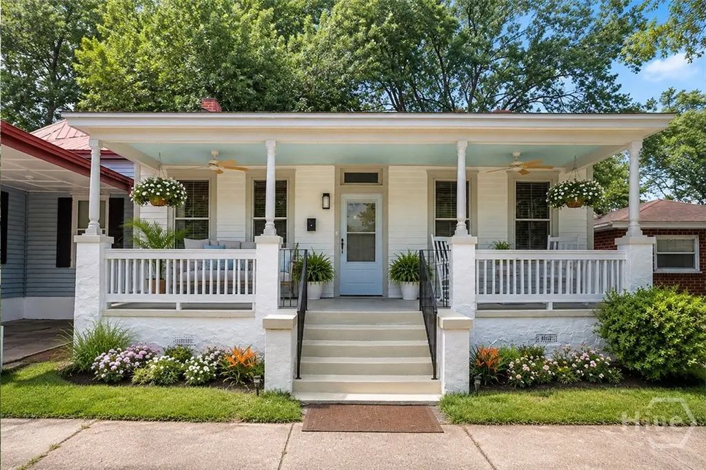922 E 37th Street, Savannah