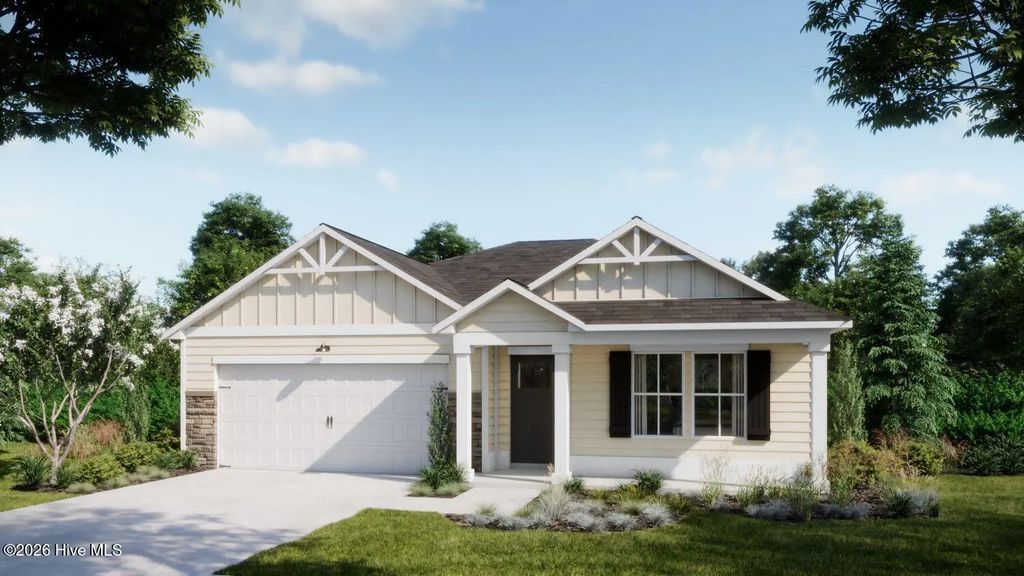1018 Lake House Road 3, Leland